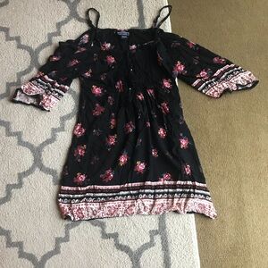 💙💙Off the shoulder print top